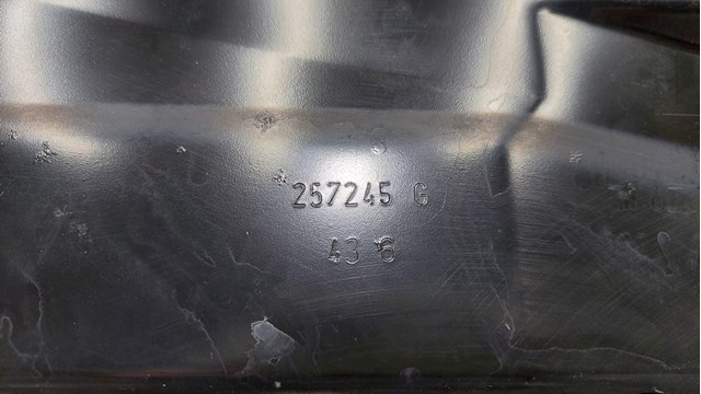 7782257241 Верхняя рамка радиатора купить Львов