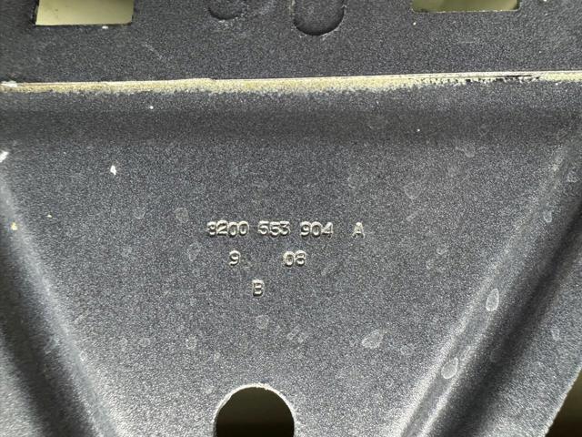 7782535001 RENAULT Усилитель бампера переднего купить в Чернигов