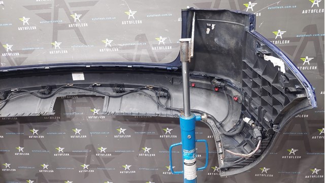 VAG 7L6807417DGRU Задний бампер в наличии Ровно