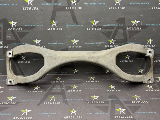 Балка задней подвески (подрамник) верхний 7L8512369 VAG