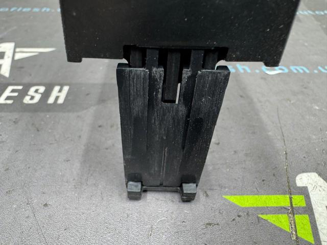 806062978R RENAULT купить в Винница