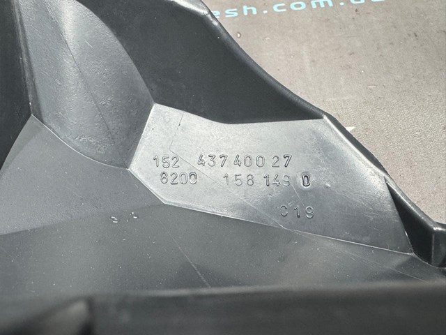 8200158149 RENAULT Воздуховод (дефлектор) радиатора правый купить в Львов