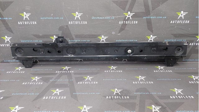 RENAULT 8200431050 Балка радиатора нижняя в наличии Черновцы