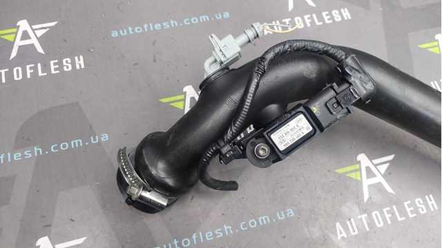 RENAULT 8200468372 Шланг (патрубок) интеркуллера в наличии Днепр
