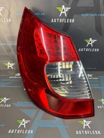 Задняя левая фара 8200474328 RENAULT