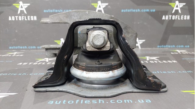 RENAULT 8200549046 Правая подушка двигателя в наличии Павлоград
