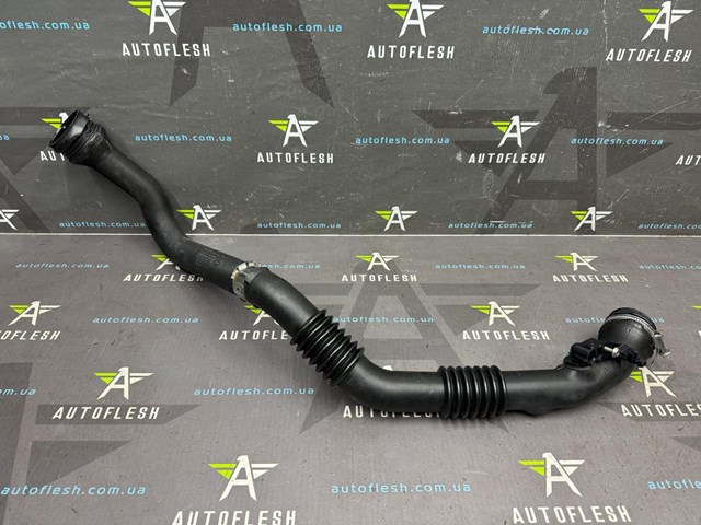 Шланг интеркуллера 8200874705 RENAULT