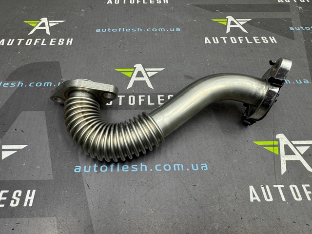 Шланг (патрубок) радиатор EGR, обратка 8200889753 RENAULT