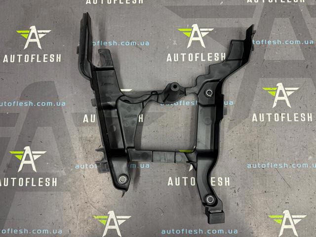 Внутренняя защита ремня ГРМ, 8200958221 RENAULT