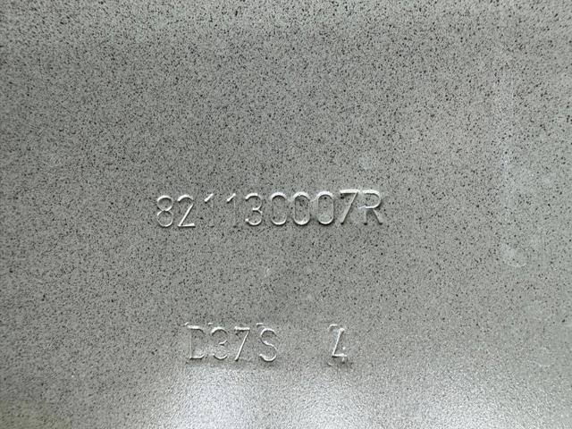 821019679R Дверь задняя левая купить Тернополь