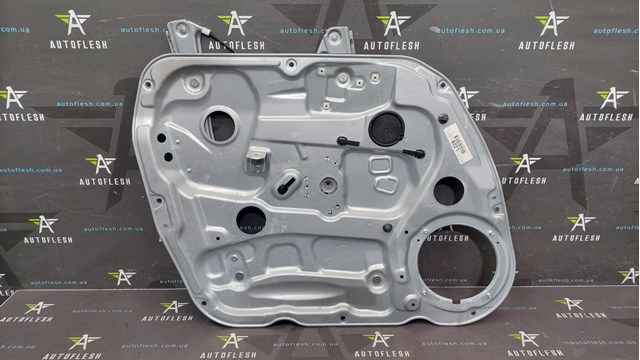 Стеклоподъемник передней левой двери 824011D010 HYUNDAI