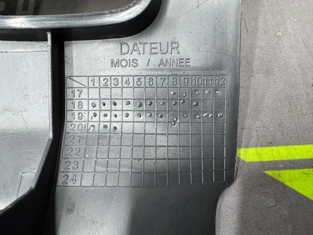 849938703R RENAULT Накладка бампера заднего верхняя защитная (ступень-подножка) купить в Винница