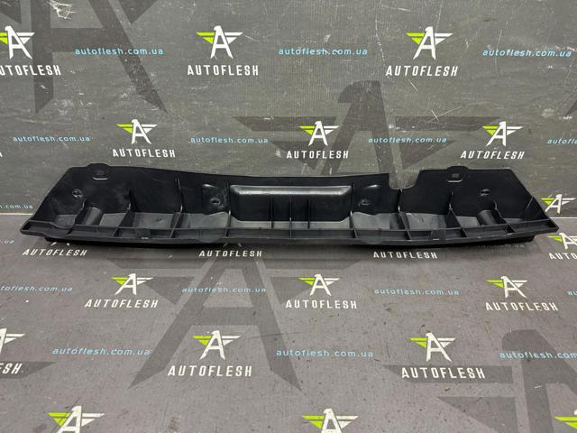 Кронштейн бампера заднего, центральный 850420002R RENAULT