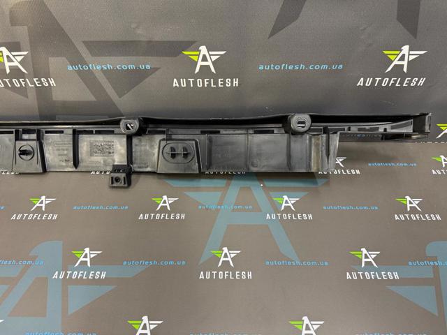 RENAULT 850427214R Кронштейн бампера заднего центральный в наличии Днепр