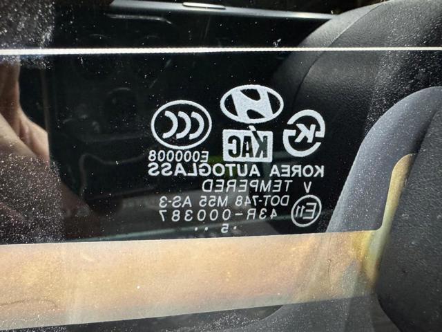 HYUNDAI 871112E021 Стекло багажника двери 3/5-й задней (ляды) в наличии Запорожье