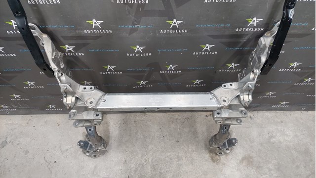 VAG 8R0399315K Балка передней подвески (подрамник) в наличии Украина