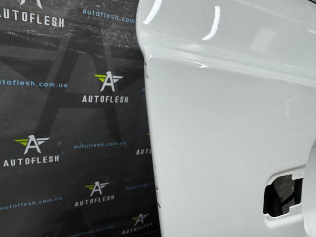 8U0833052B Дверь задняя правая купить Львов