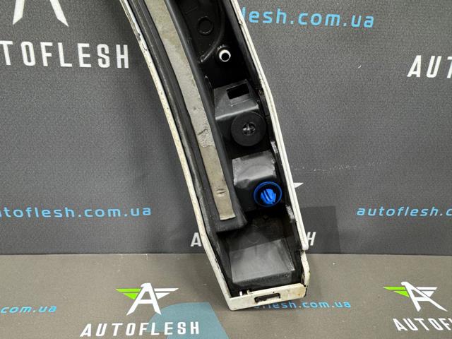 VAG 8U0853817A Расширитель (накладка) арки заднего крыла левый в наличии Ровно