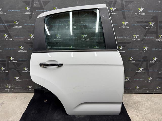 Дверь пассажирская задняя правая 9004CJ PEUGEOT