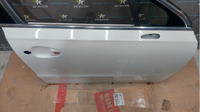 9004CZ Дверь передняя правая купить Тернополь