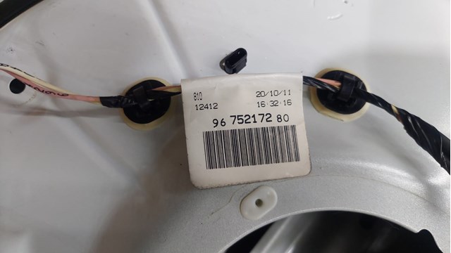9008X3 Дверь задняя правая купить Павлоград