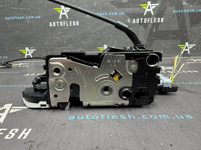 9136Y8 PEUGEOT Замок передней правой двери купить в Каменское