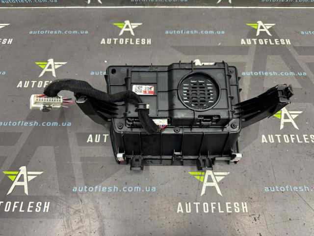 HYUNDAI 95560AT000 в наличии Днепр