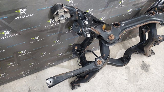 95833103101 PORSCHE Подрамник задний купить в Винница