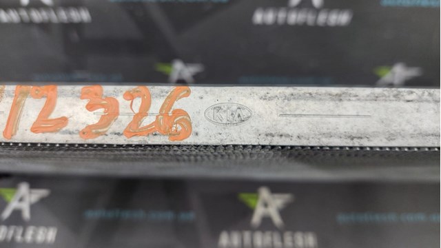 976061D200 HYUNDAI Радиатор кондиционера купить в Львов