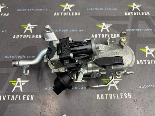 Радиатор системы рециркуляции ОГ 9802194080 PEUGEOT