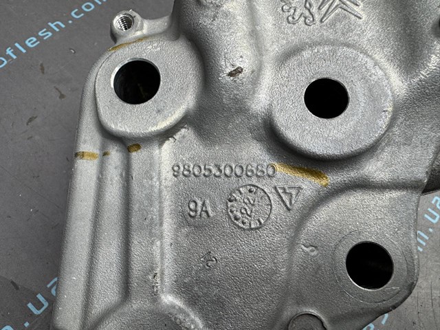 PEUGEOT 9805300680 Кронштейн подушки (опоры) двигателя левой в наличии Одесса