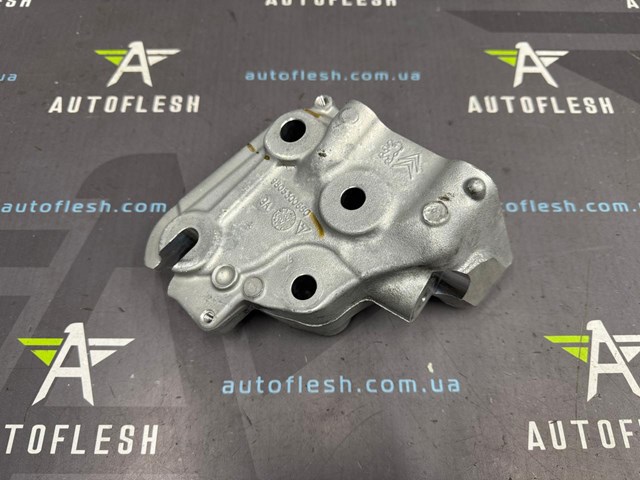 PEUGEOT 9805300680 Кронштейн подушки (опоры) двигателя левой в наличии Харьков