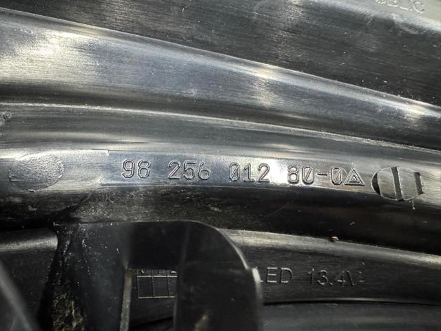 PEUGEOT 9825601280 Фонарь задний левый в наличии Киев