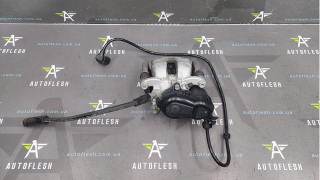 Суппорт тормозной левый задний A0004232381 MERCEDES