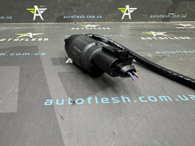 A0008605826 MERCEDES Моторчик омывателя купить в Харьков