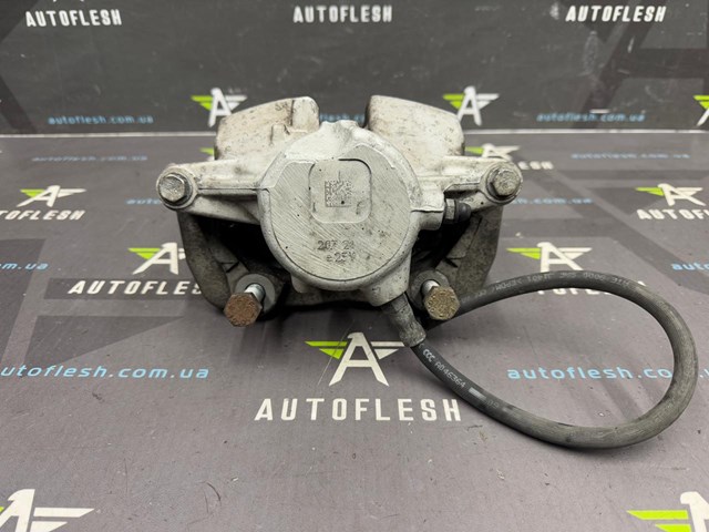 A2044212381 MERCEDES Суппорт тормозной передний левый купить в Украина