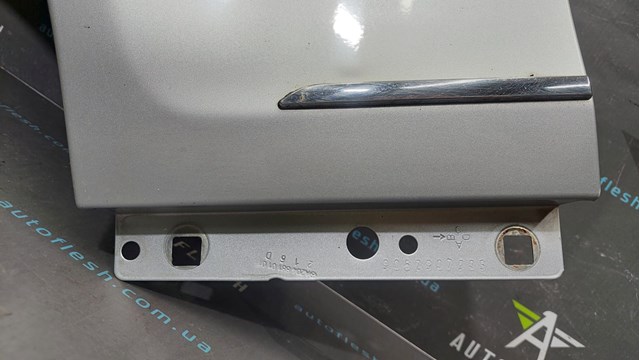 A2048800118 MERCEDES Крыло переднее левое купить в Николаев