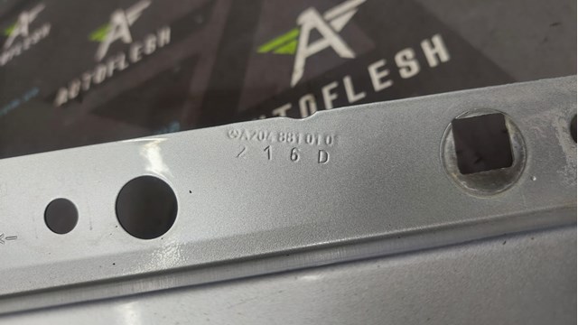MERCEDES A2048800118 Крыло переднее левое в наличии Николаев