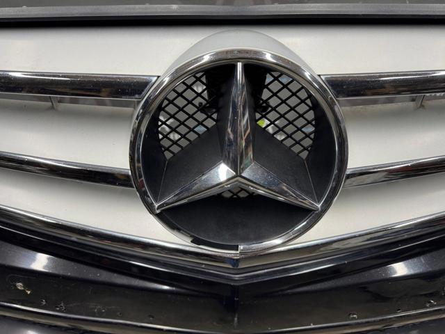 A2048850825 MERCEDES Передний бампер купить в Киев