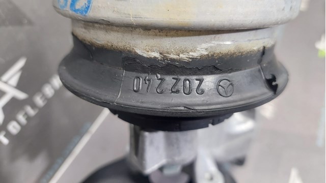 MERCEDES A6112230704 Кронштейн подушки (опоры) двигателя левой в наличии Тернополь