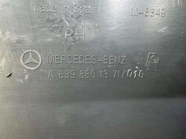A6398801371 MERCEDES Бампер задний, правая часть купить в Тернополь
