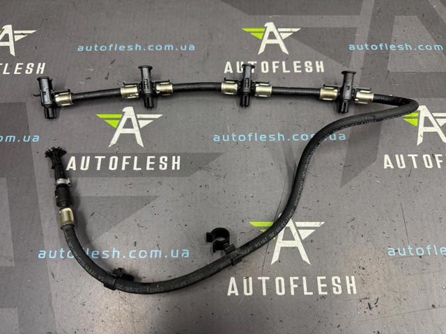 Обратная топливная трубка от форсунок A6460700932 MERCEDES