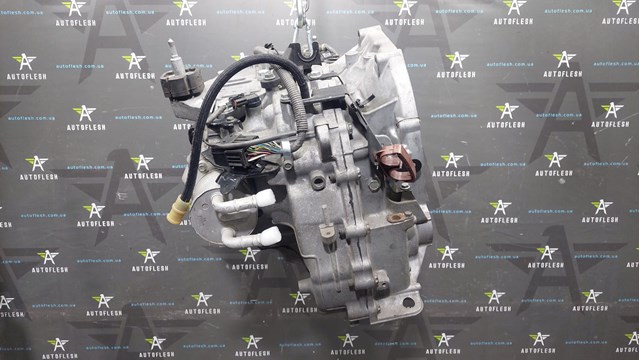 RENAULT AJ0004 КПП в сборе (механическая коробка передач) в наличии Ирпень