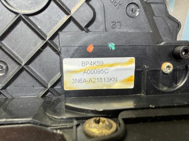 MAZDA BP4K59310C Замок водительской двери в наличии Чернигов