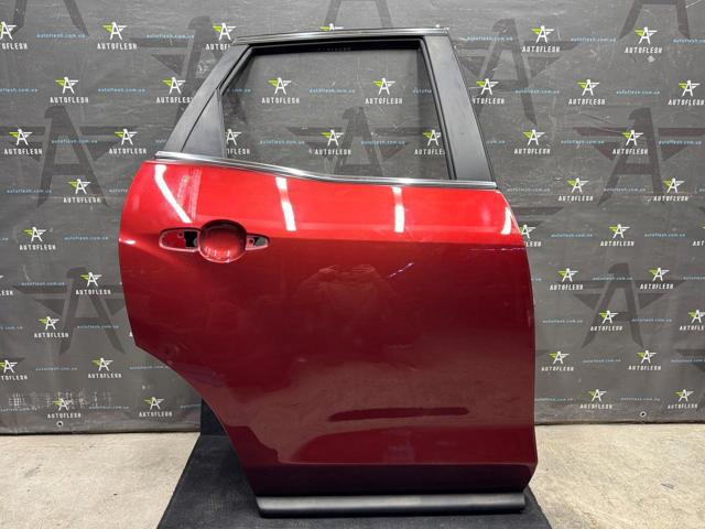 Задняя правая дверь EGY17202XL MAZDA
