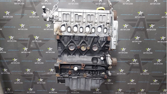 RENAULT F9Q716 Двигатель в сборе в наличии Киев
