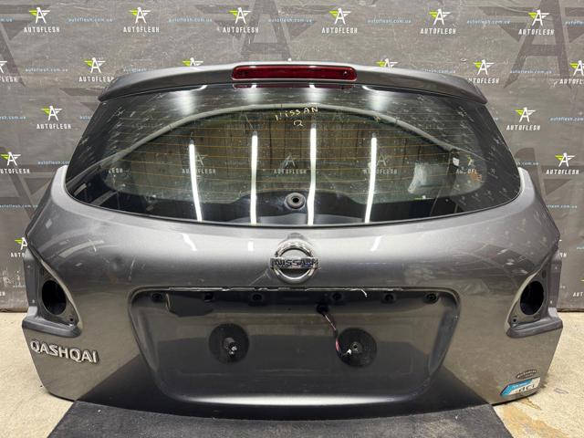 Пятая дверь K0100BR0MB NISSAN