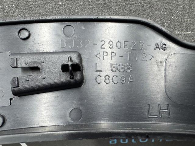 LAND ROVER LR052645 Расширитель (накладка) арки заднего крыла левый в наличии Чернигов