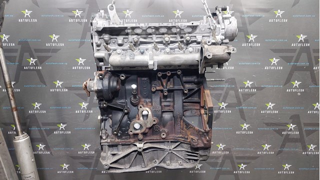 Двигатель голый M9R802 RENAULT