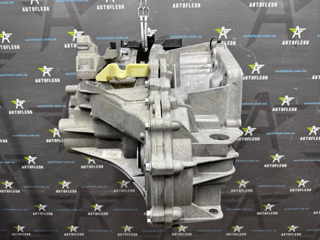 RENAULT ND4001 КПП в наличии Киев